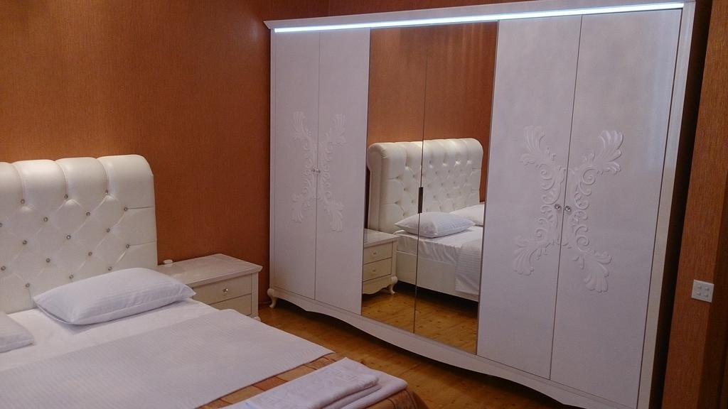 Baku Butik Mini-Hotel Екстериор снимка